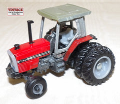 #1176FO 1/64 Massey Ferguson 3070 Tractor with Duals - Used, AS IS