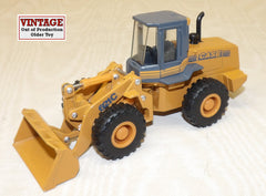 #14049 1/50 Case 621C Wheel Loader