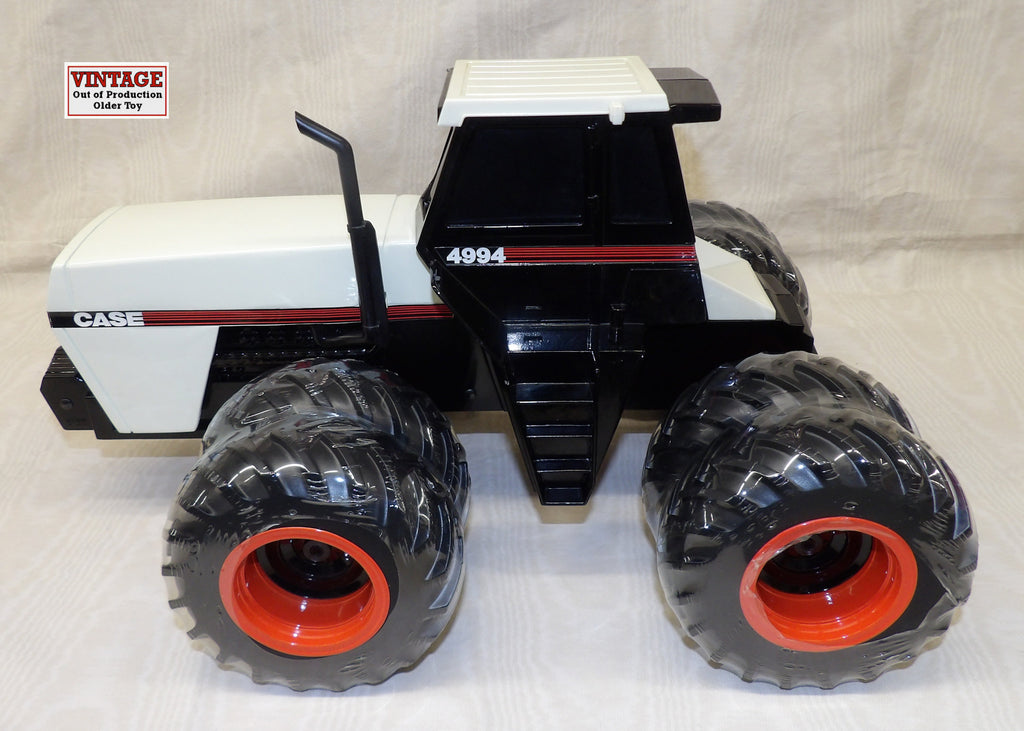 #14537 1/16 Case 4994 4WD Tractor with Duals, 2007 Dealer Edition - No Box, AS IS