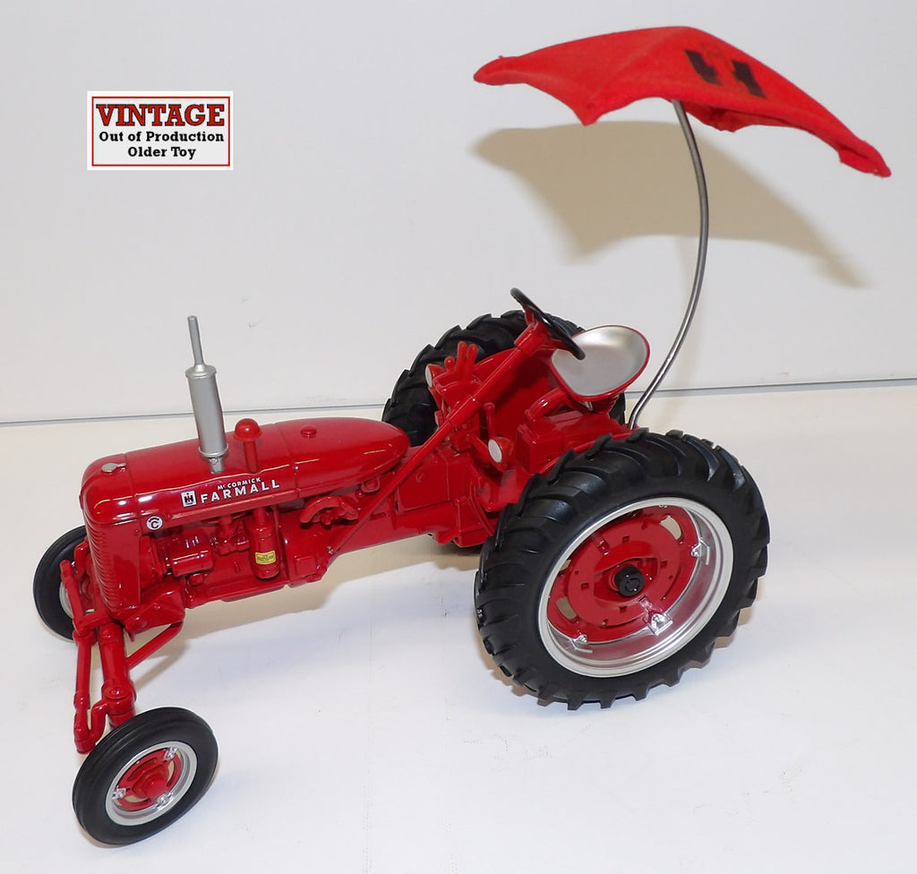 #14689 1/16 Farmall Super C Wide Front Tractor with Umbrella, Prestige Collection