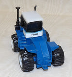 #1528 1/64 Ford FW-60 4WD Tractor with Single Wheels - No Box, AS IS
