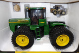 #15676A 1/64 John Deere 9620 4WD Tractor with Duals & 1/64 Gold 9620 4WD Tractor Collector Edition