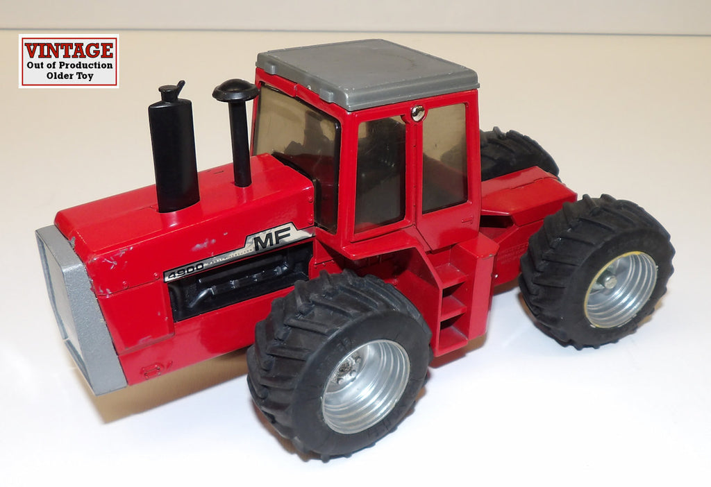 #1691DO 1/32 Massey Ferguson 4900 4WD Tractor with Single Wheels - No Box, AS IS