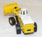 #1840EO 1/64 International "560" Pay Loader - No Box, AS IS