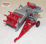 #2622 1/43 Case "G" Pull-Type Combine