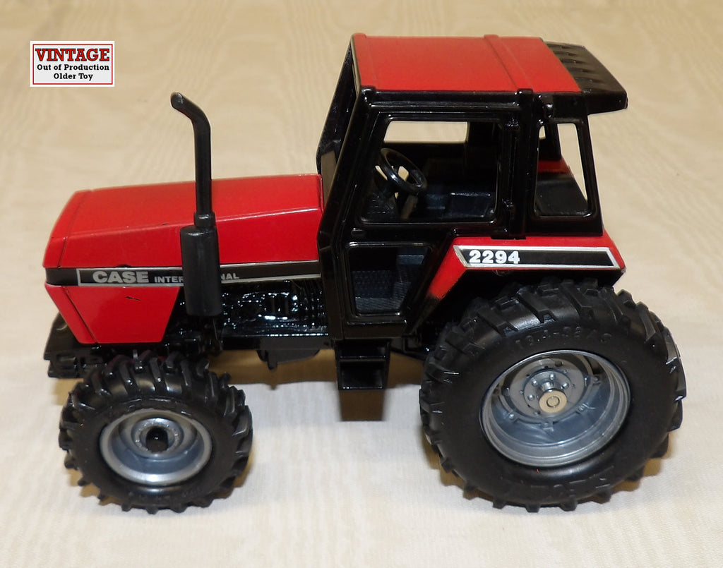 #265DO 1/32 Case-IH 2294 Tractor with FWDA - No Box, AS IS