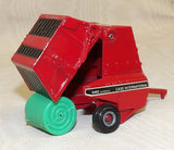 #274FO 1/64 Case-IH 8465 Round Baler with Bale - No Package, AS IS