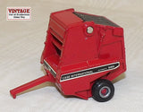 #274FO 1/64 Case-IH 8465 Round Baler with Bale - No Package, AS IS