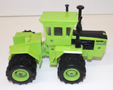 #3093 1/32 Steiger Panther III Green 4WD Tractor with Duals - Plastic