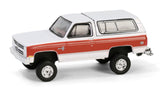 #35290-E 1/64 1984 Chevrolet K5 Blazer Silverado Lifted