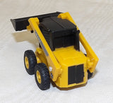 #37382-5 1/64 John Deere Skid Steer Loader - No Package, AS IS