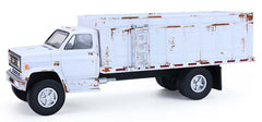 #45200-A 1/64 1980 Chevrolet C-70 Grain Truck, Weathered White