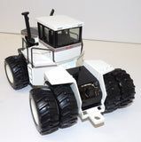 #4557DA 1/32 Big Bud 370 4WD Tractor with Duals