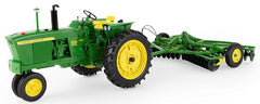 #45952 1/16 John Deere 3010 Tractor with RW Disk, Precision Heritage Series