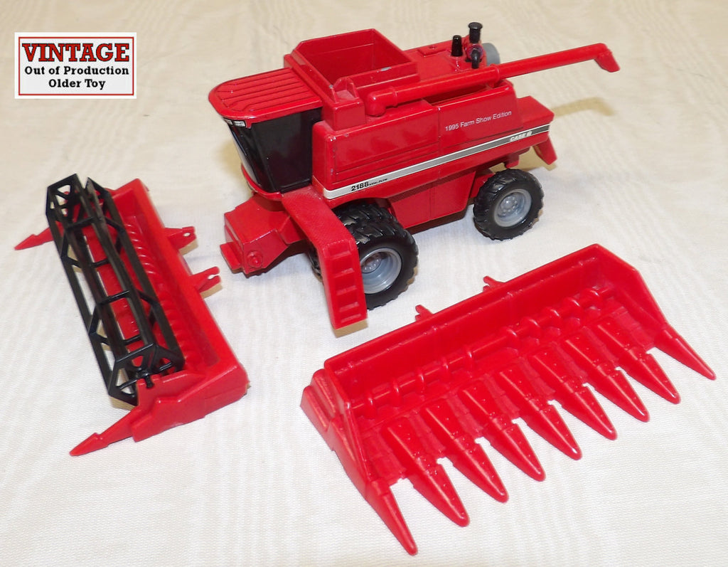 #4607MA 1/64 Case-IH 2188 Axial-Flow Combine with Duals, 1995 Farm Show Edition