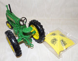 #4833TA 1/16 John Deere Model B Tractor with Umbrella, 1997 Iowa FFA Collector Edition