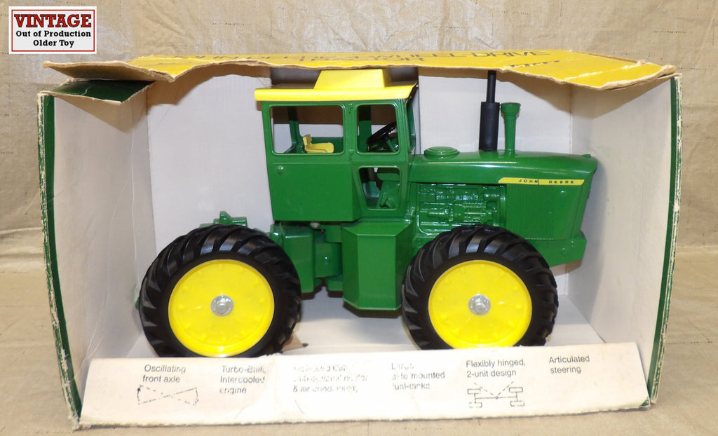 #510 1/16 John Deere 7520 4WD Tractor with Single Wheels