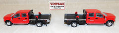 #52599 1/64 Red 2018 Ford F-350 DewEze Feed Truck Set