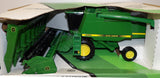 #546EO 1/28 John Deere 9500 Combine with Corn & Grain Heads