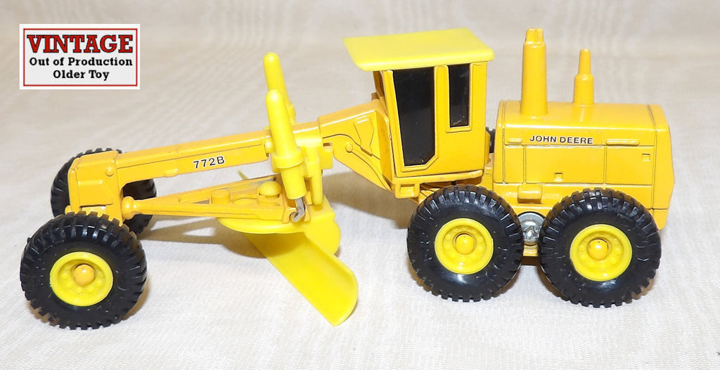 #5540 1/64 John Deere 772B Industrial Road Grader - No Package, AS IS