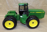 #5595DA 1/16 John Deere 8760 4WD Tractor with Duals, 1988 Collector's Edition