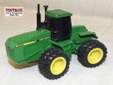 #5603EO 1/64 John Deere 8560 4WD Tractor with Duals - No Package, AS IS