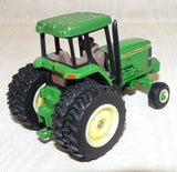 #5649FO 1/64 John Deere Row Crop Tractor with Duals - No Package, AS IS