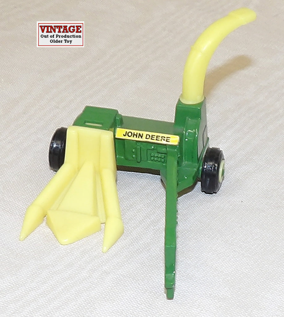 #586-1 1/64 John Deere Forage Harvester, Pull-Type - No Package