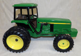 #5709 1/16 John Deere 4960 MFWD Tractor with Duals - No Box, AS IS