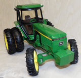 #5709 1/16 John Deere 4960 MFWD Tractor with Duals - No Box, AS IS