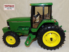 #5719DO 1/16 John Deere 7800 Demostrator Kit Tractor, Assembled - No Box, AS IS