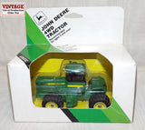#575NB 1/64 John Deere 8850 4WD Tractor, Dark Green Version