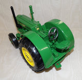 #5817TA 1/16 John Deere Model D Tractor 100th Anniversary of Minneapolis Branch