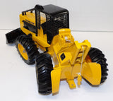 #590EO 1/16 John Deere Log Skidder
