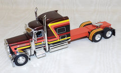 #620731 1/64 Hurricane Express Peterbilt Model 389 with 70" Mid-Roof Sleeper - No Box
