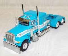 #621271 1/64 Teal Peterbilt 379 Cab withy 48" Flat Top Sleeper - No Box