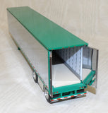 #621922 1/64 Chrome & Green 53' Utility Spread-Axle Trailer - No Box