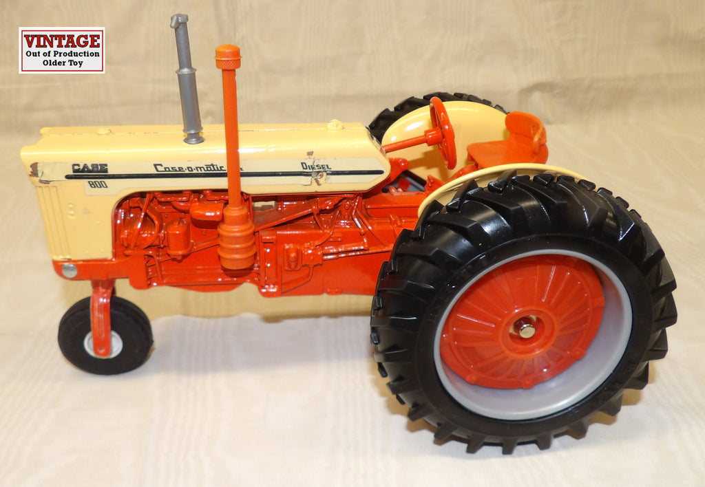 #693CU-3 1/16 Customized Case 800 Diesel Tractor with Tricycle Front - No Box, AS IS