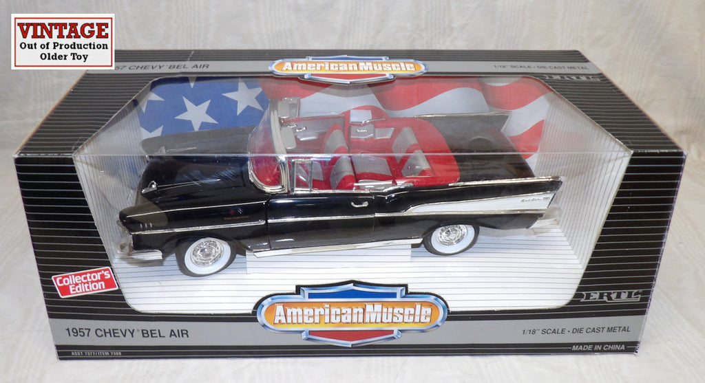 #7388 1/18 1957 Chevy Bel Air Convertible - Onyx Black