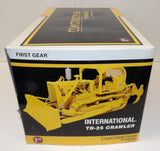 #79-0156 1/25 International TD-25 Crawler with Ripper - Pre-Owned