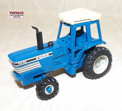 #896FO 1/64 Ford TW-35 FWA Tractor - No Package, AS IS