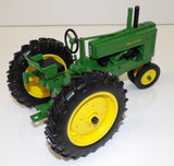 #98912 1/16 John Deere Styled A with Umbrella, Narrow Front