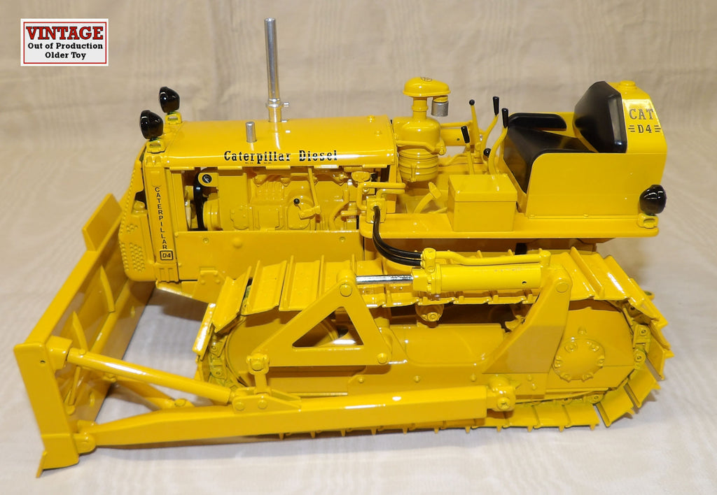 #CUST1354 1/16 Caterpillar D4 Tractor with No. 4S Bulldozer, Pre-Owned