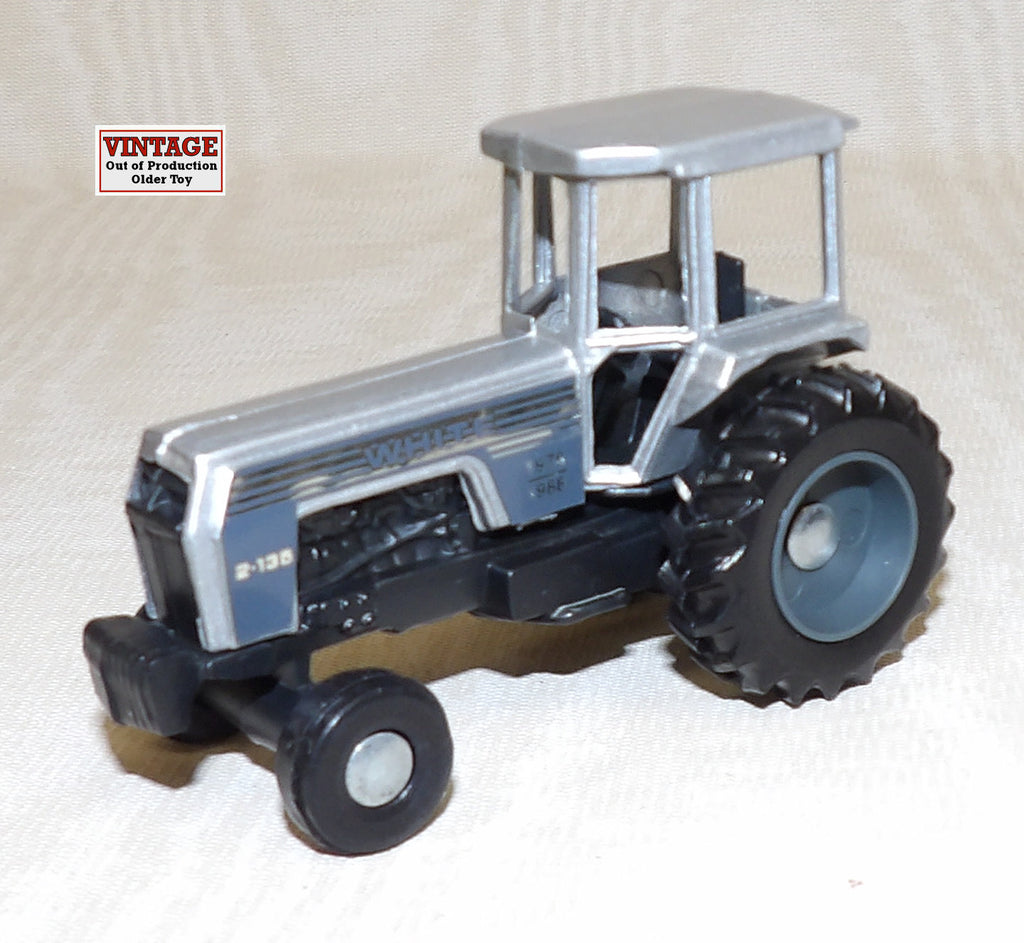 #FT0406 1/64 White 2-135 Field Boss Tractor, 1978-1988 Anniversary Edition - No Package, AS IS