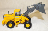 #NZG359 1/50 Volvo BM L150 Wheel Loader with Attachments, Pre-Owned