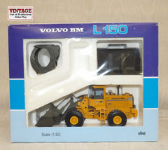 #NZG359 1/50 Volvo BM L150 Wheel Loader with Attachments, Pre-Owned