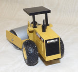 #NZG402 1/50 CS-583C Vibratory Soil Compactor Launch Edition, Pre-Owned