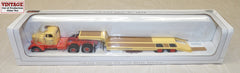#ZJD1615 1/50 J.I.Case White WC22 Semi with Lowboy Trailer