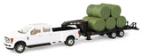 #46631 1/32 Ford F-350 Pickup with Gooseneck Trailer & Round Bales