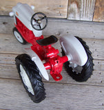 #JLE342C 1/12 Ford 900 Tractor - No Box